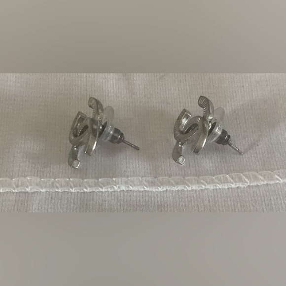 Chanel CC Earrings - Picture 6 of 7